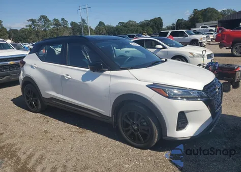 2023 Nissan Kicks Sr from USA, damaged, VIN 3N1CP5DV3PL553771